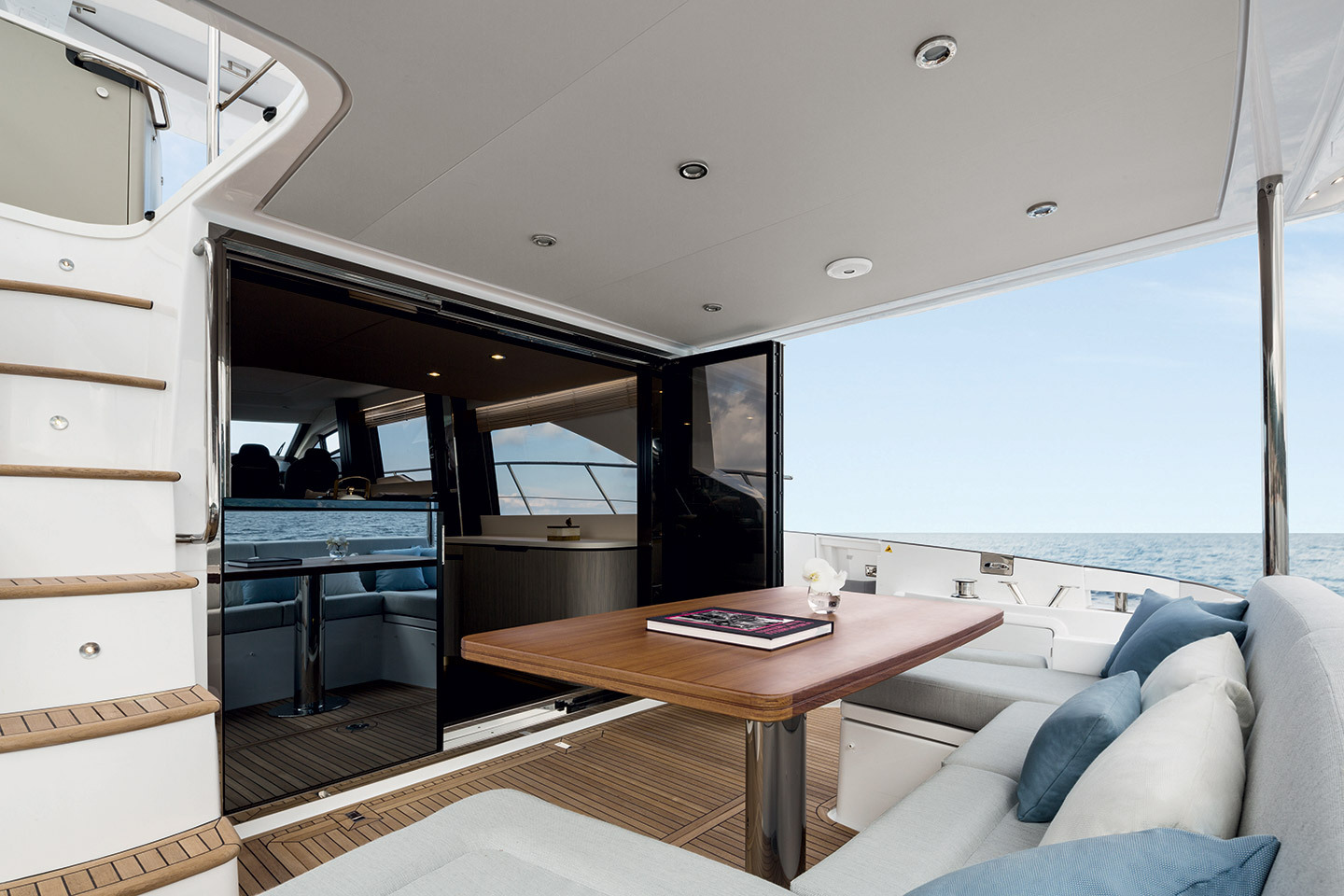 Azimut 4