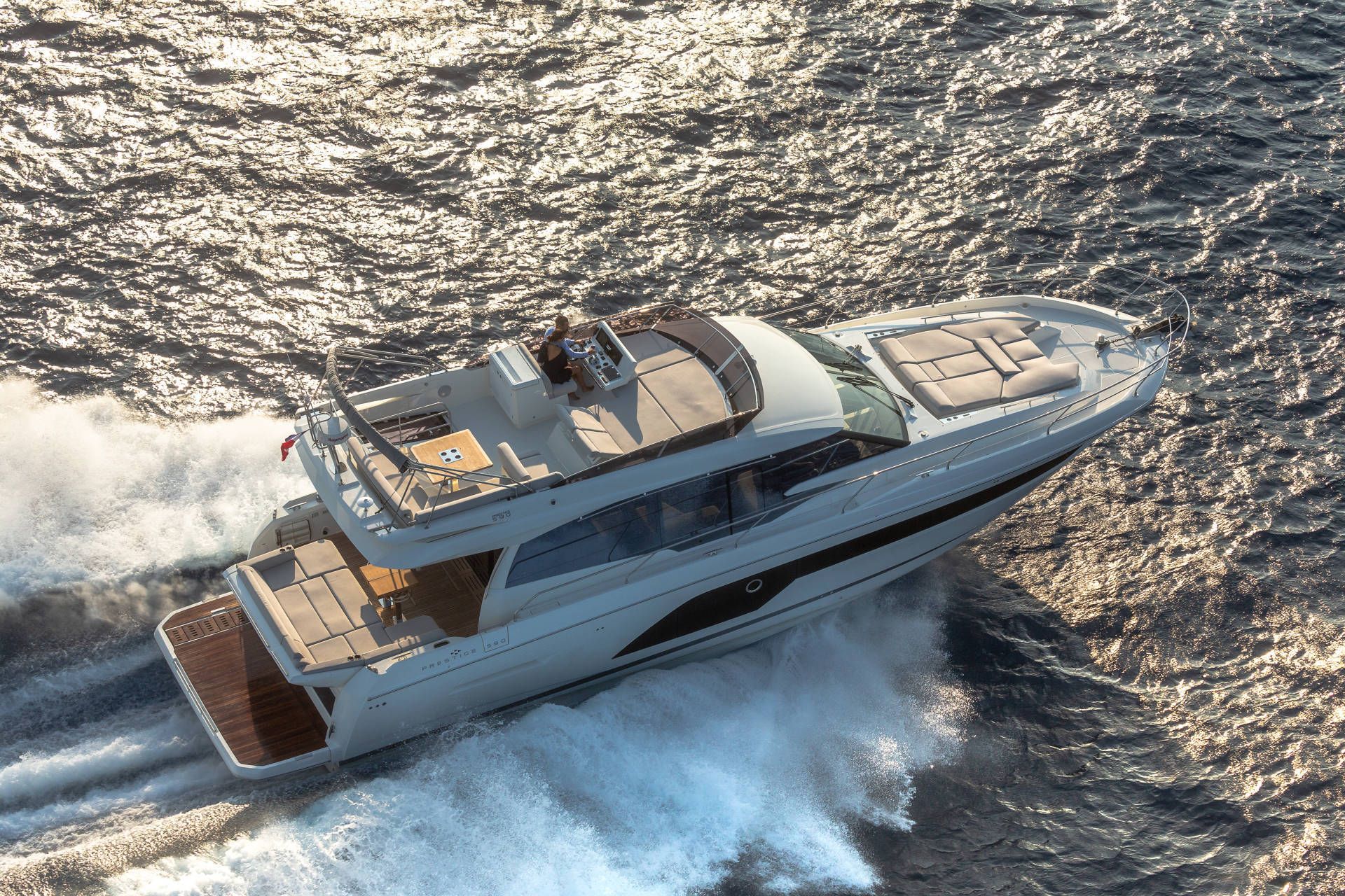 5- PRESTIGE 590 YACHTING FRENCH RIIVIERA CANNES