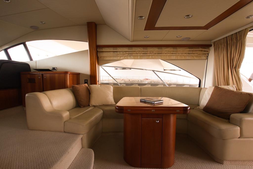10LOA s yacht